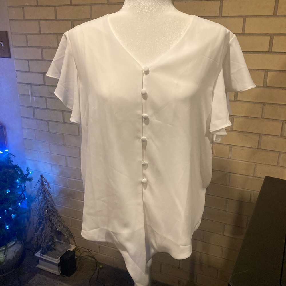 Elegant White Button-Down Women's Top